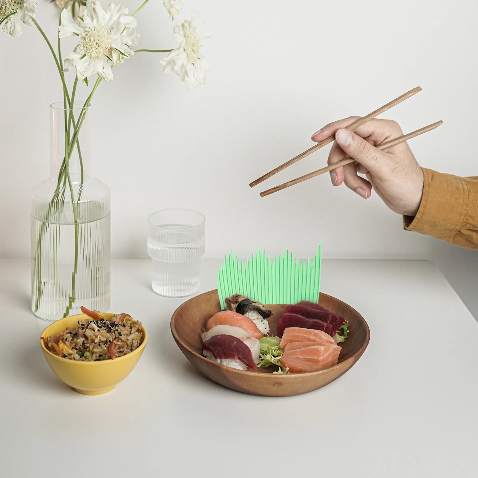 

1000pcs Sushi Decorative Grass Realistic Resin Leaf For Sushi Plate Sashimi Platter Cold Dish Ornament Home Restaurant Hotel