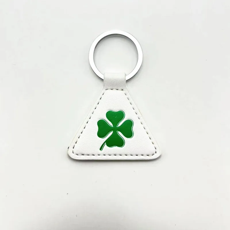 Green White Four Leaf Clover Leather Car Keychain Keyring For Alfa Romeo GT Giulia Giulietta Stelvio Mito Lucky Pendant Styling