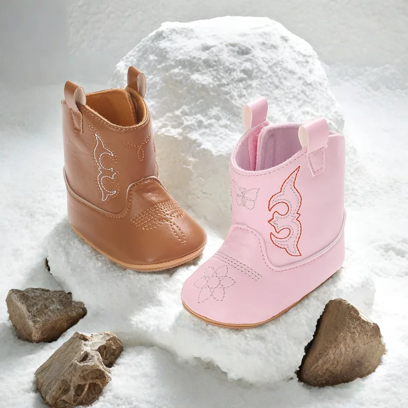 Newborn Embroidered Boots With Ethnic Style Anti Slip Soft Sole Baby Walking Shoes New Children's Casual Martin Boots