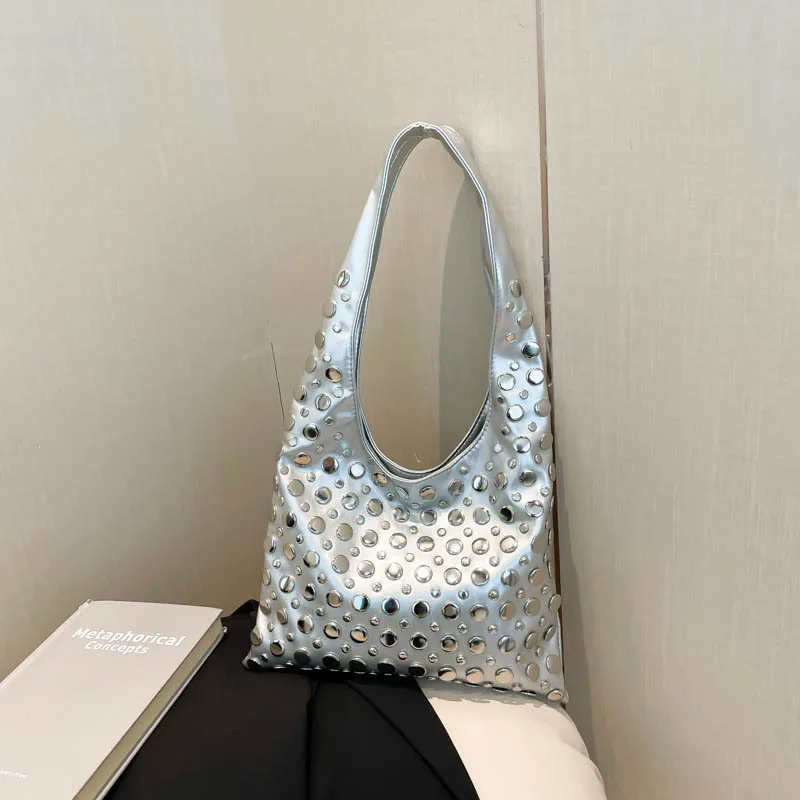 

2025 Spring Women's Studded Bucket Bag, Large Capacity Multi-way Underarm Shoulder Crossbody Purse, Vintage Hobo Bag