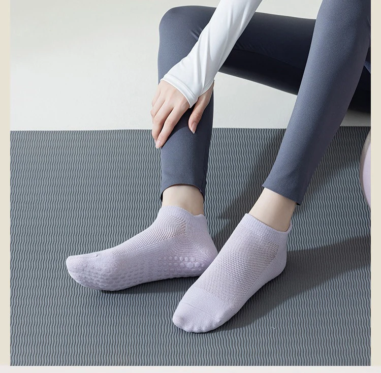 4 Paar rutschfeste Yoga-Socken für Damen, Baumwolle, niedrig geschnitten, Pilates-Socken, Gym, Fitness, Tanz, Sport, Bodensocken mit kurzem Griff – Detail 10