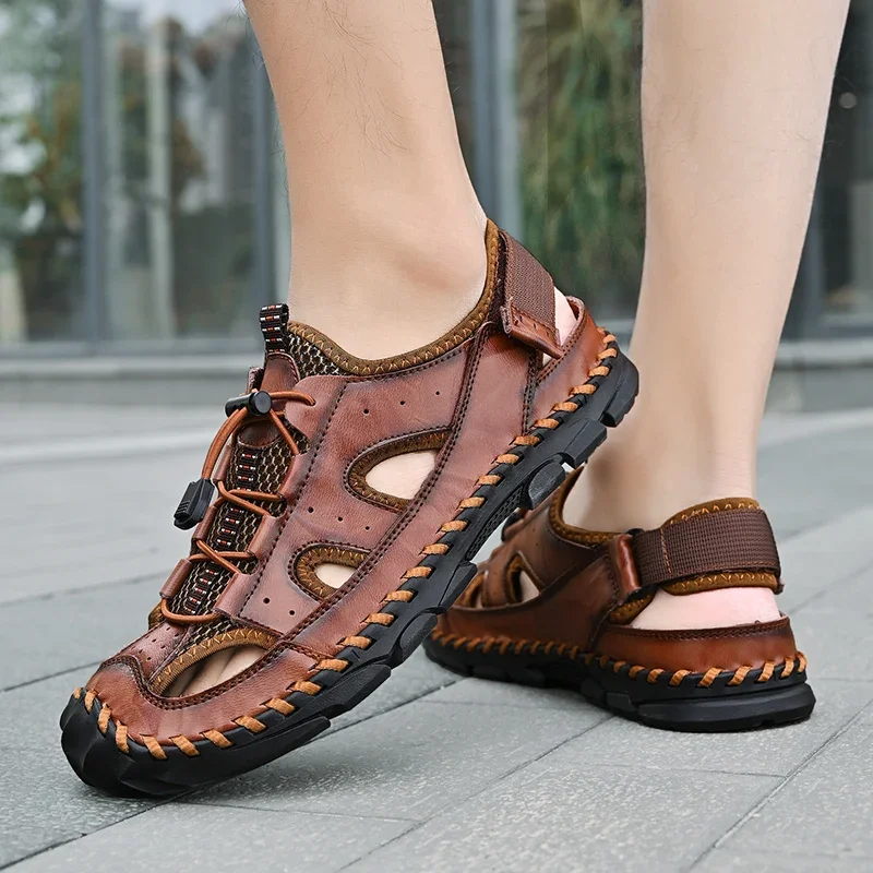 

Handmade Summer Sandals Men Breathable Leather Shoes Man Retro Outdoor Men Sandals Antiskid Beach Sandals Hollow Shoes Footwear