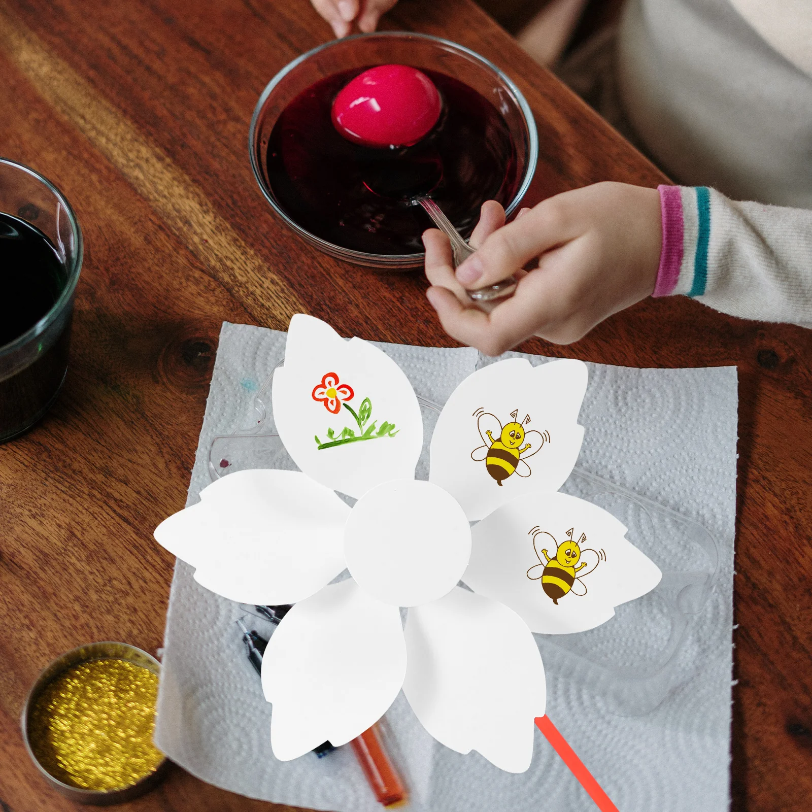 

12Pcs Blank Kit for Kids DIY Unpainted Paper Windmills Creative Graffiti Activity Set for Children Outdoor Play