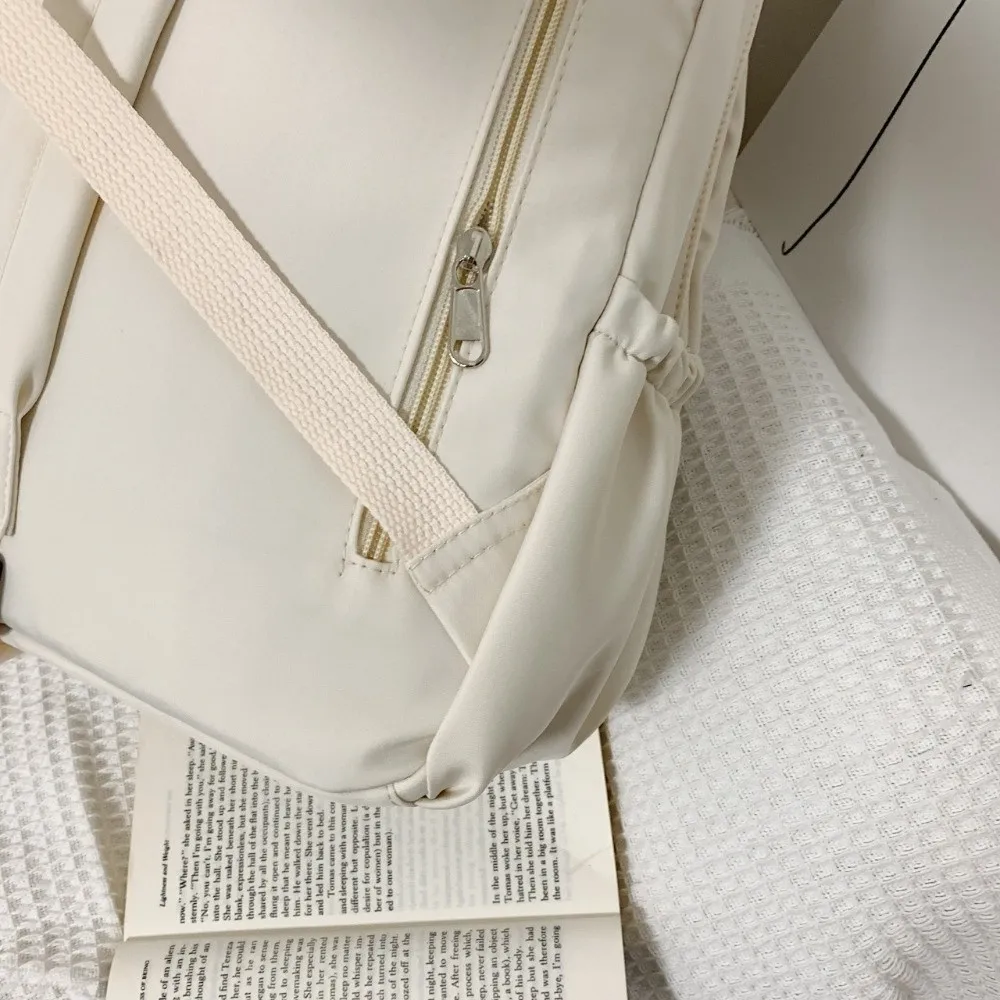 Zaino scolastico carino di grande capacità Zaini a spalla con cerniera tinta unita Versione coreana Zaini per lo shopping stile semplice Donna