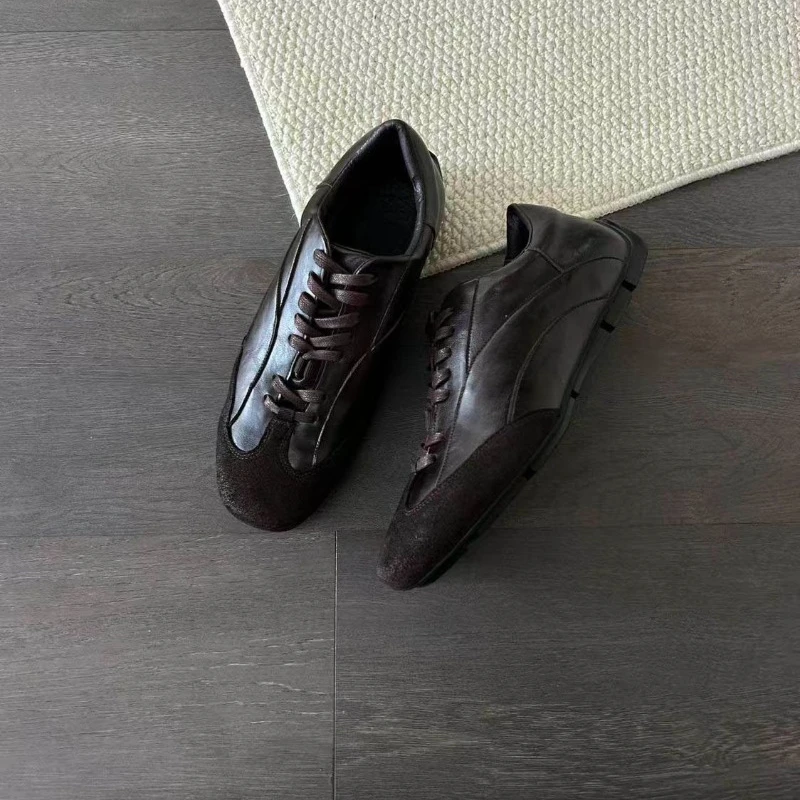 2026 New Arrival Mans Athletic Shoes Non-Slip  Gym Shoes For Men Big Size 46 Indoor Men Gym Shoes Leather Men Gym Training Shoe
