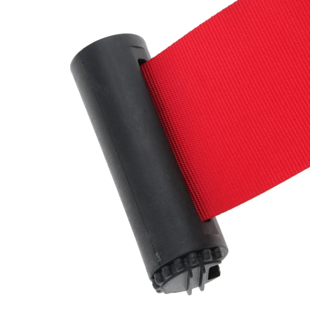 حزام الدعامة القابل للسحب، ملحق مثبت على حاجز التحكم في طابور الحشود #3