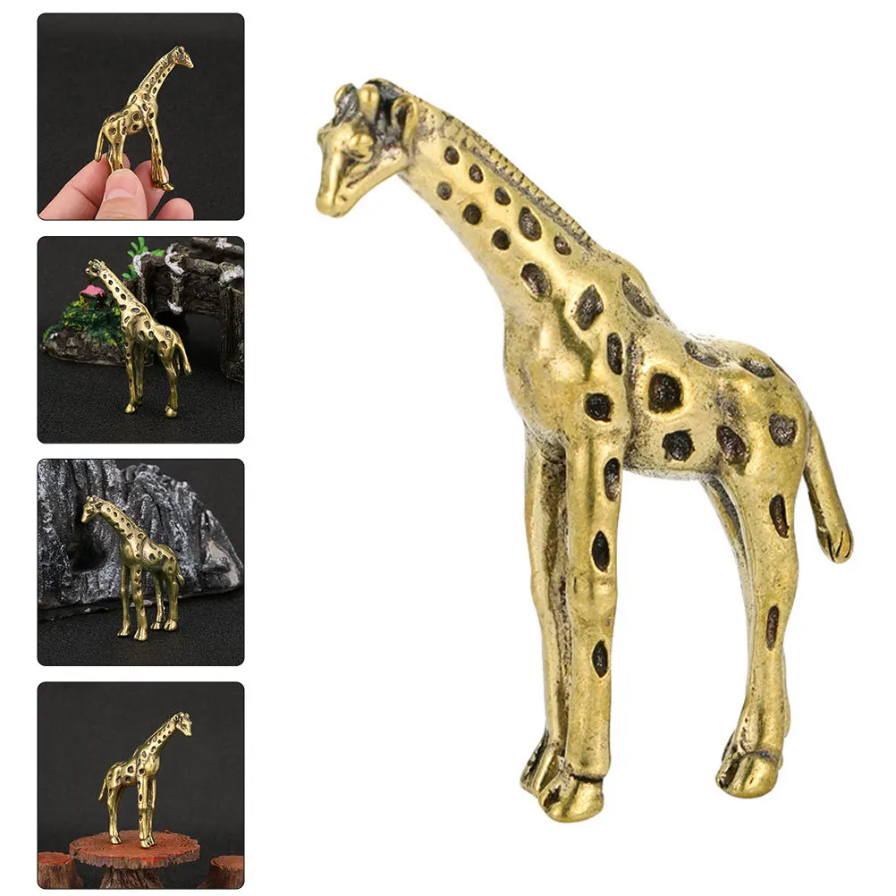

Brass Giraffe Statue Exquisite Animal Decor for Indoor Desktop Vintage Golden Craft Cabinet Display Small Space-Saving Home