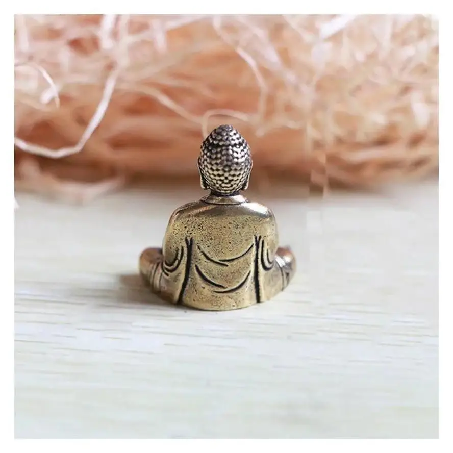 1 Stück Neue Mini Tragbare Vintage Messing Buddha-Statue, Sitzender Buddha als Taschenfigur, Skulptur für Zuhause und Büro, Dekorative Schreibtisch-Ornamente
