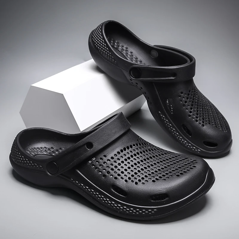 

Men's large - size ultra - light, breathable, casual and lightweight beach clogs for summer