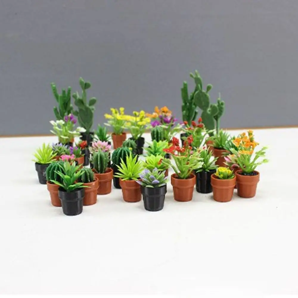 3pcs Nieuwe 1:12 Poppenhuis Miniatuur Potplant Multistyles Mini Groene Bladeren Plant Pot Speelhuis Decor Poppenhuis Accessoires