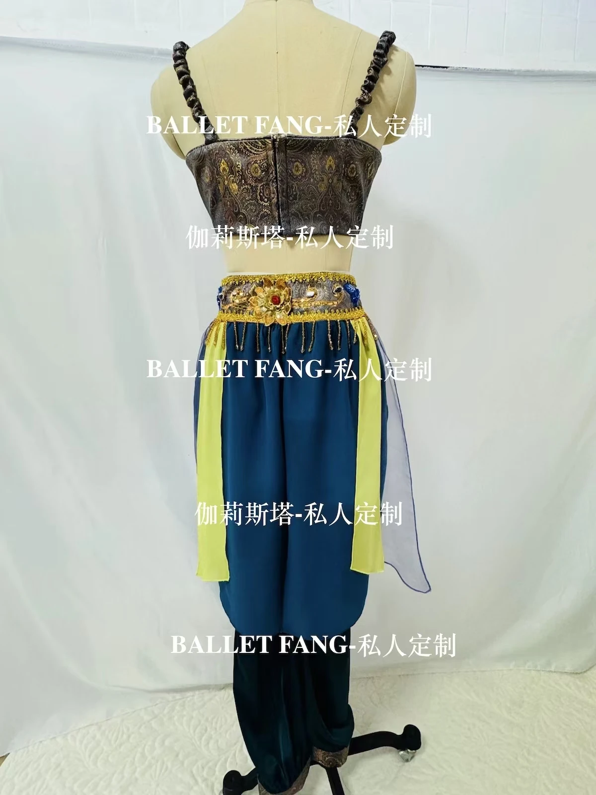 Dancing girl Variations tutu private custom halter blue vest Green blue yellow gold embroidered trousers gauze skirt