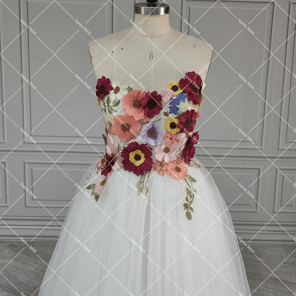 Abito da sposa colorato 3D ricamato con scollo a cuore Personalizzato Dream Blossom A Line Tulle Fata Fiori Abiti da sposa fantasia