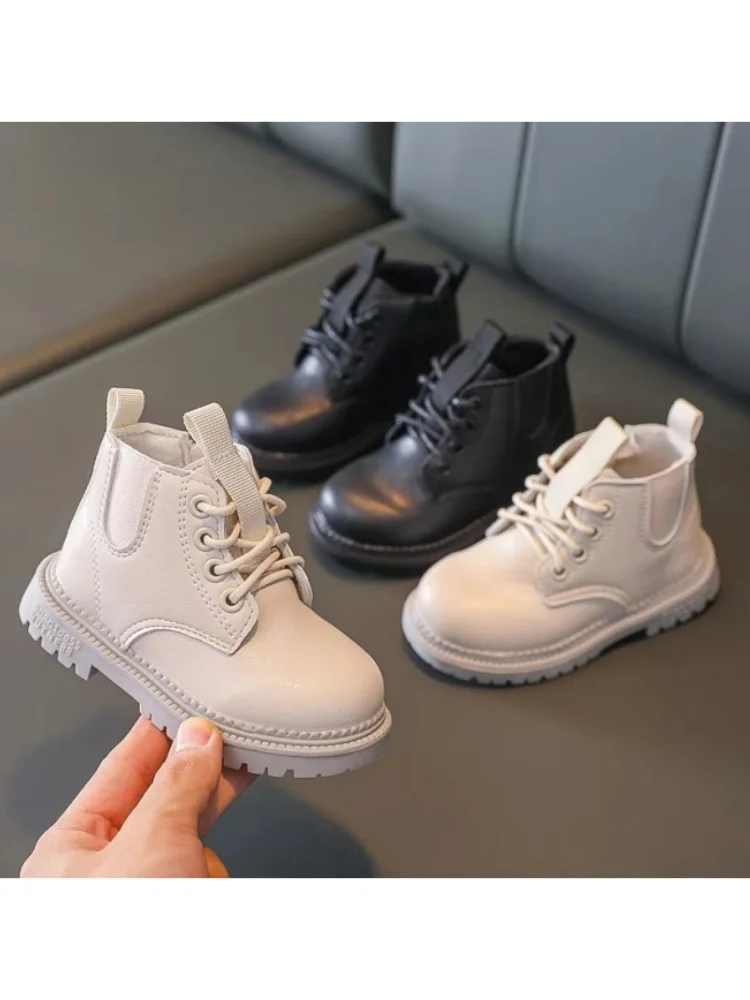 Bottines chaudes en velours pour enfants, chaussures de course en cuir à la mode pour filles et garçons, semelle souple, antidérapantes, automne et hiver