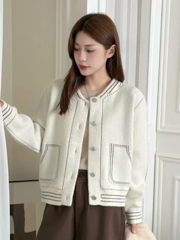 

Korean High-End Knitted Hat Sweater Women's Thick Warm Coat Stylish Anti-Aging Winter Outerwear Comfortable Soft Fabric