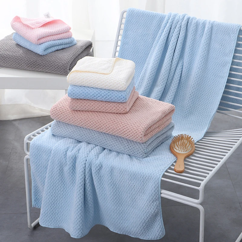 Enlarged and thickened coral velvet towel for water absorption household adult shower beach towel, towel - Perfect for Beach