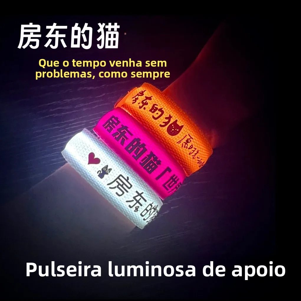 novas-pulseiras-luminosas-de-apoio-para-o-concerto-da-banda-de-gatos-do-senhorio-aderecos-de-performance-para-o-concerto-juv