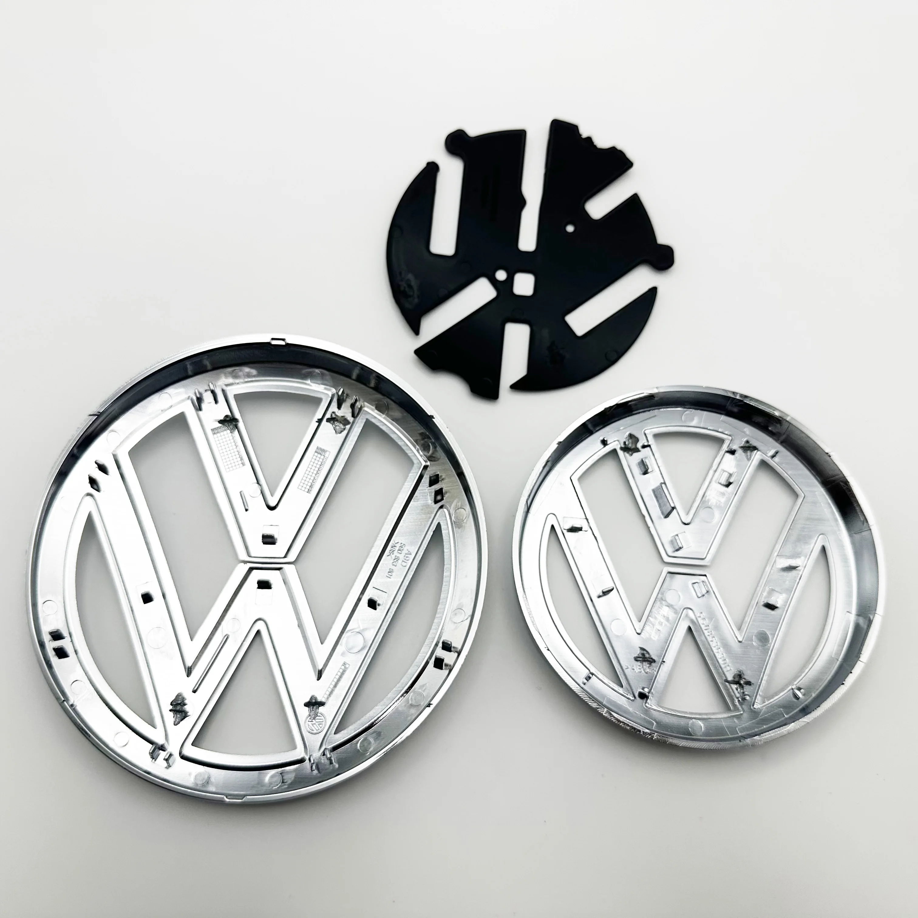 Chrome High Quality 138mm Front Grill Badge logo Accessories and 110mm Rear Trunk lid Emblem for Golf MK7