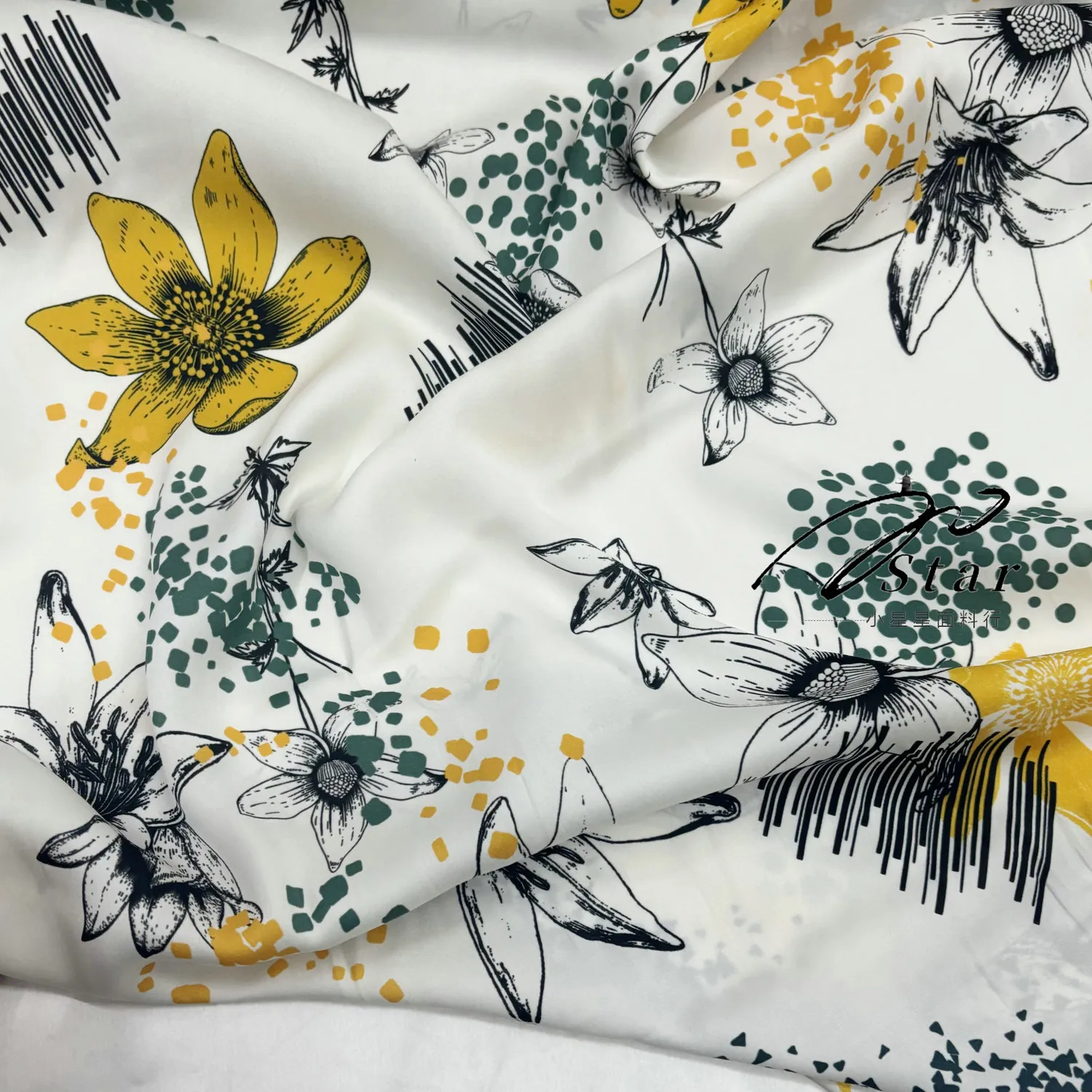 22 Momme Silk White with Printed Pattern Silk Double Joe Satin Fabric Silkworm Silk Satin Fabric Glossy Shirt Pendant Spring