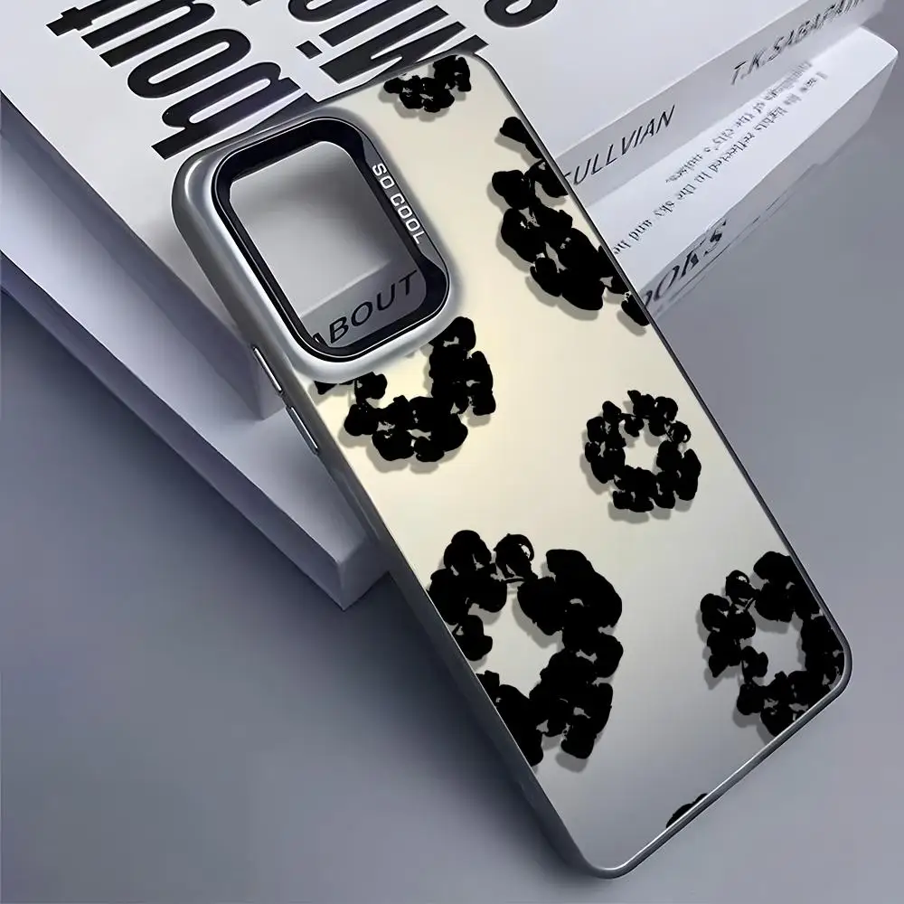 حافظة لهاتف سامسونج جالاكسي S25 Edge S24 S23 S22 S21 S20 Ultra Funda غطاء فضي من السيليكون