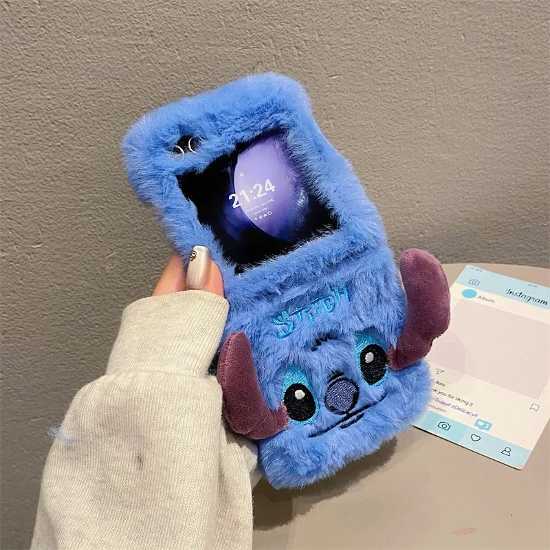 

Плюшевый чехол для телефона с 3D мультяшной вышивкой для Samsung Galaxy Z Flip 3 4 5 6 zflip6, защитный противоударный чехол с держателем объектива