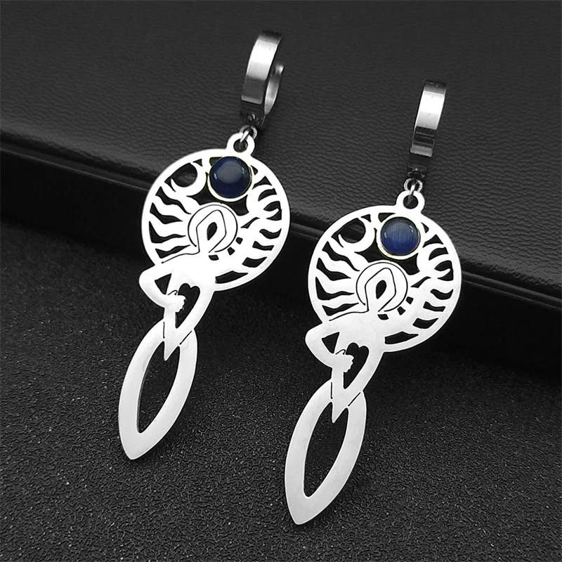 

Witch Triple Moon Goddess Hecate Hoop Earrings for Women Stainless Steel Greek Mythology Amulet Earring Jewelry E3661SRS01