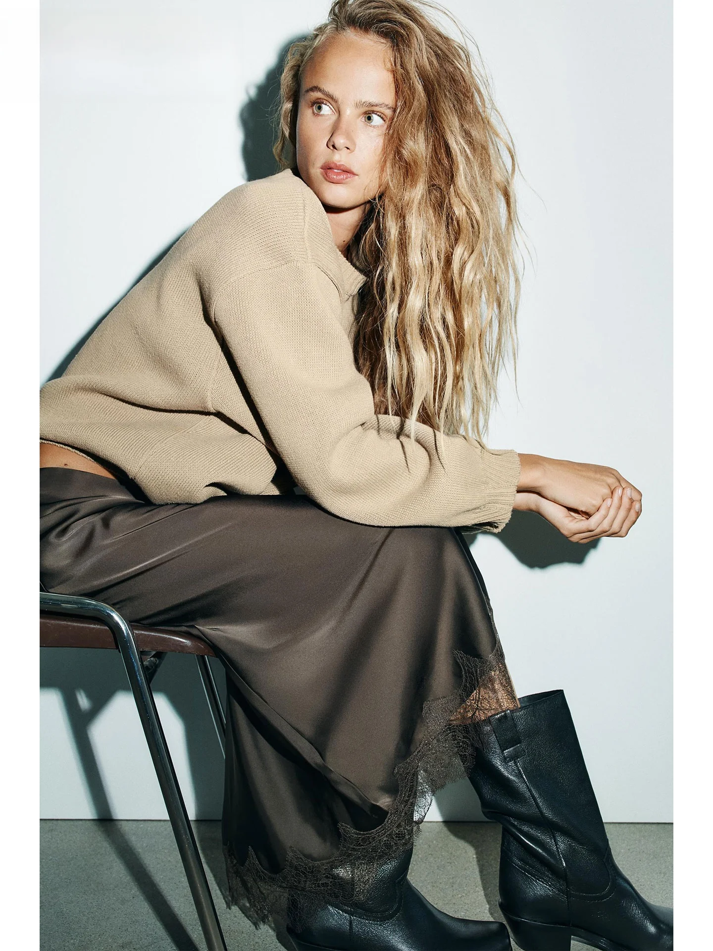 ZAPRHA 2025 Autumn New Sle Lace Trim Silk Satin Texture Midi ter Skirt Slimming High Waist Casual Straight Cut Women's S...