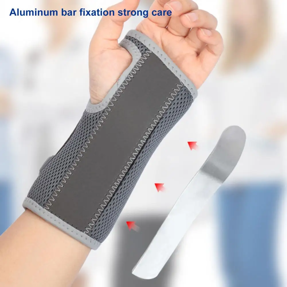 Carpal Tunnel Wrist Brace Nylon Wrist Support Adjustable Wrist Brace for Carpal Tunnel Faux Leather Hand Support Splint for Men
