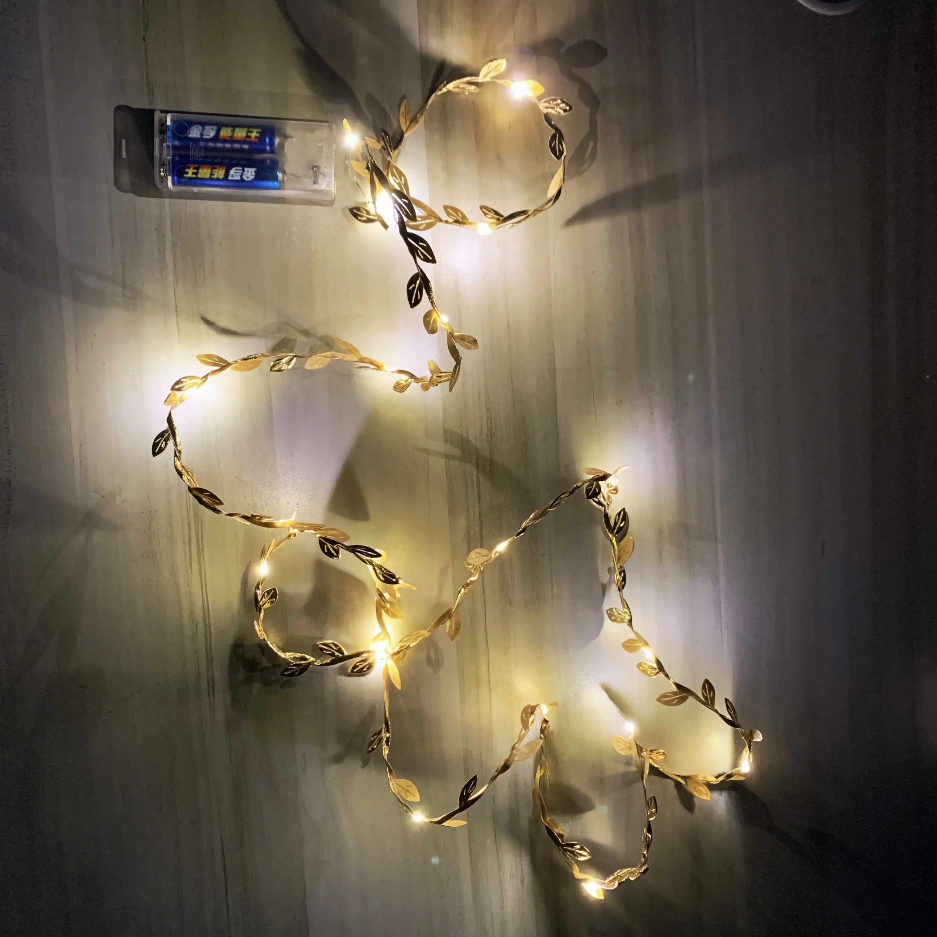 2M 20LED Golden Leaves String Fairy Lights For Wedding Birthday Party Decoration Home Garden Artificial Plant Garland Vine Light