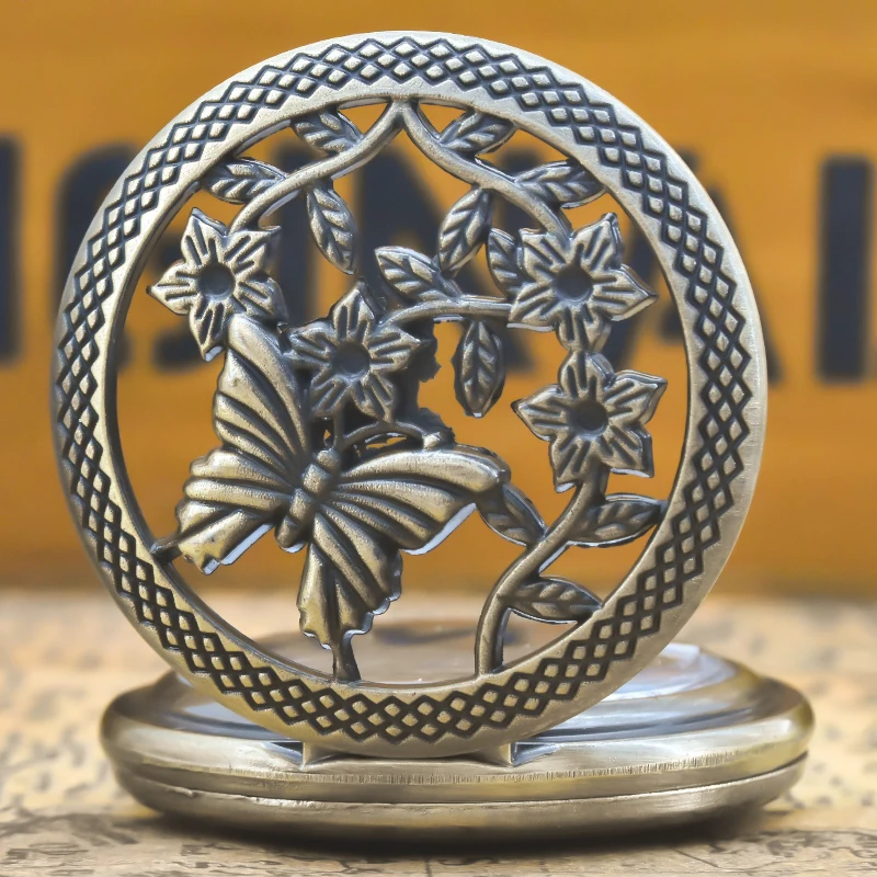 Vintage Bronze Steampunk Butterfly Cutout Engraving Quartz Pocket Watch Necklace Pendant Clock Chain Men Women Chain Gift