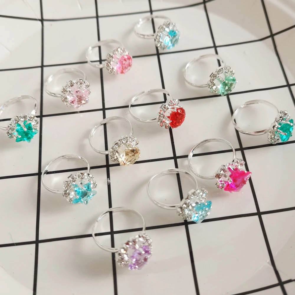 12/36 Pcs/box Adjustable Alloy Crystal Baby Girl Rings Fashion Children with Heart Shaped Showcase Gift Jewelry