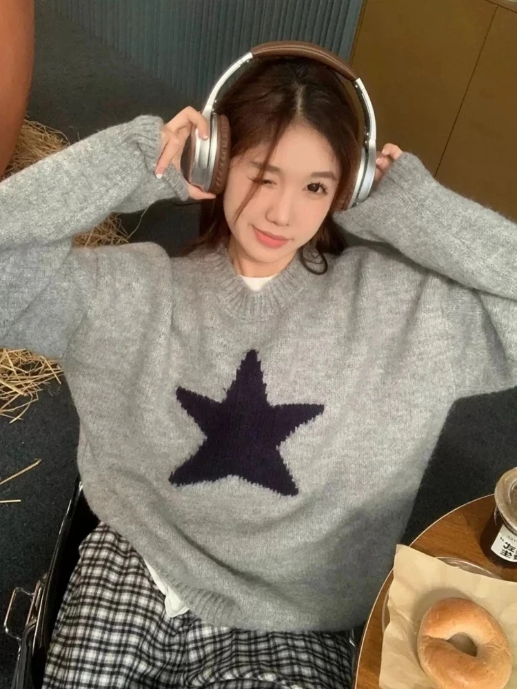 

Soft Cozy Round Collar Knitted Pullover Sweater 2025 New Women's Loose Autumn Winter College Style Sweater Star Pattern Knitwear