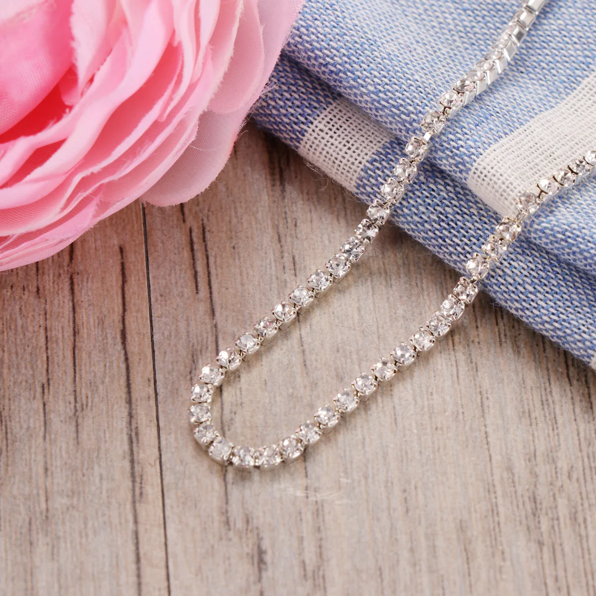 

10M Crystal Rhinestone Claw Chain Clear Trimming Mesh Chain Durable Rustproof Jewelry Sewing Wedding Bridal Costume Cake
