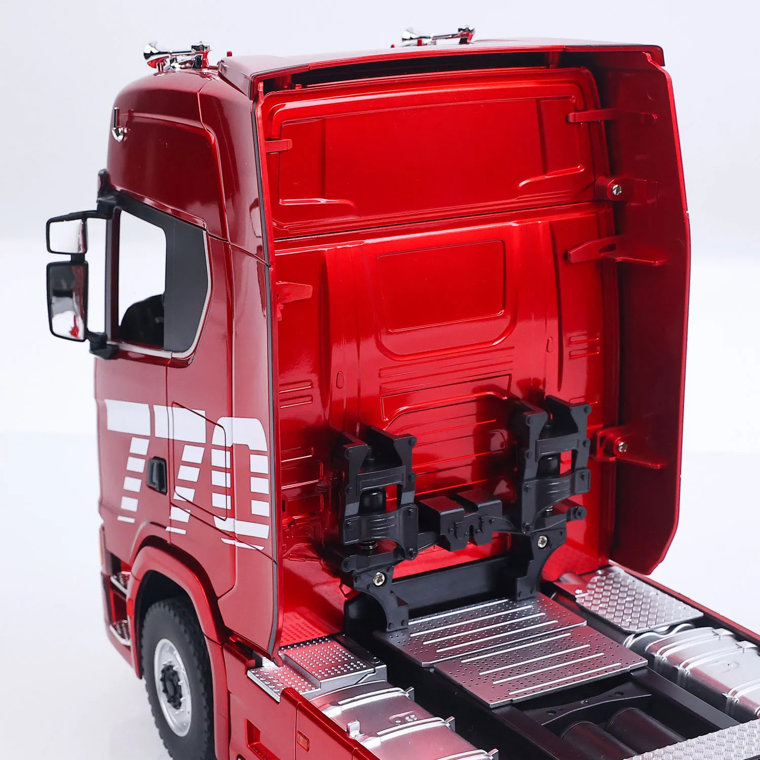1501A 1/18 HUINA RC Traktor und 3-Achs-Sattelanhänger 19CH RTR 770S 2.4G Sound-Licht-System Ferngesteuertes LKW-Modell – Detail 34