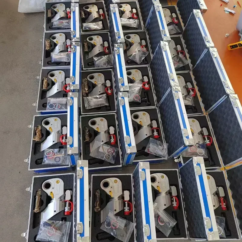 2026 hot 8MXTD hydraulic wrench, torque 1072-10715Nm drive hydraulic torque wrench, aluminum titanium alloy material