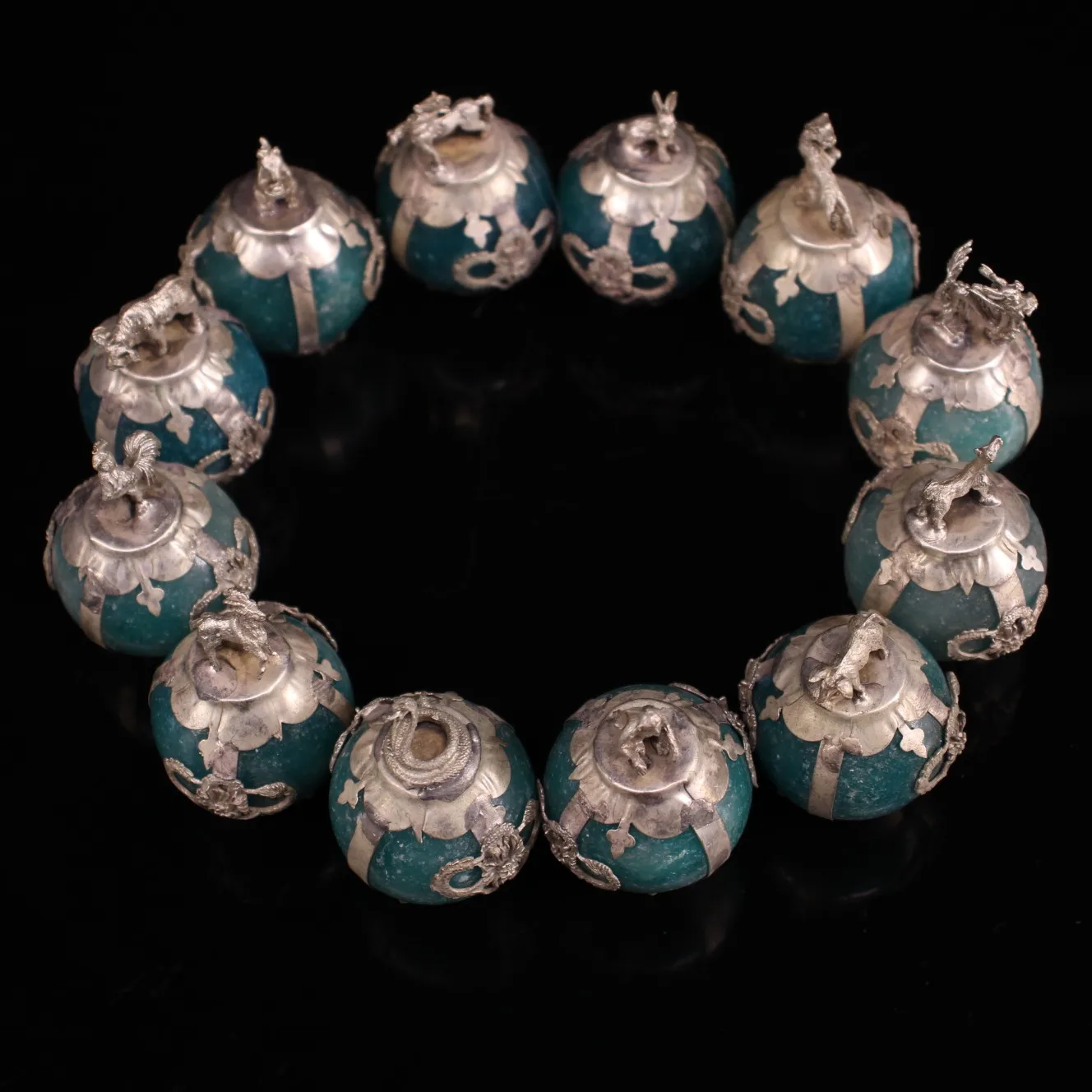 Exquisite Chinese Silver Dragon Chinese Zodiac Ball Inland Green Jade Hand Carved A Set Statue