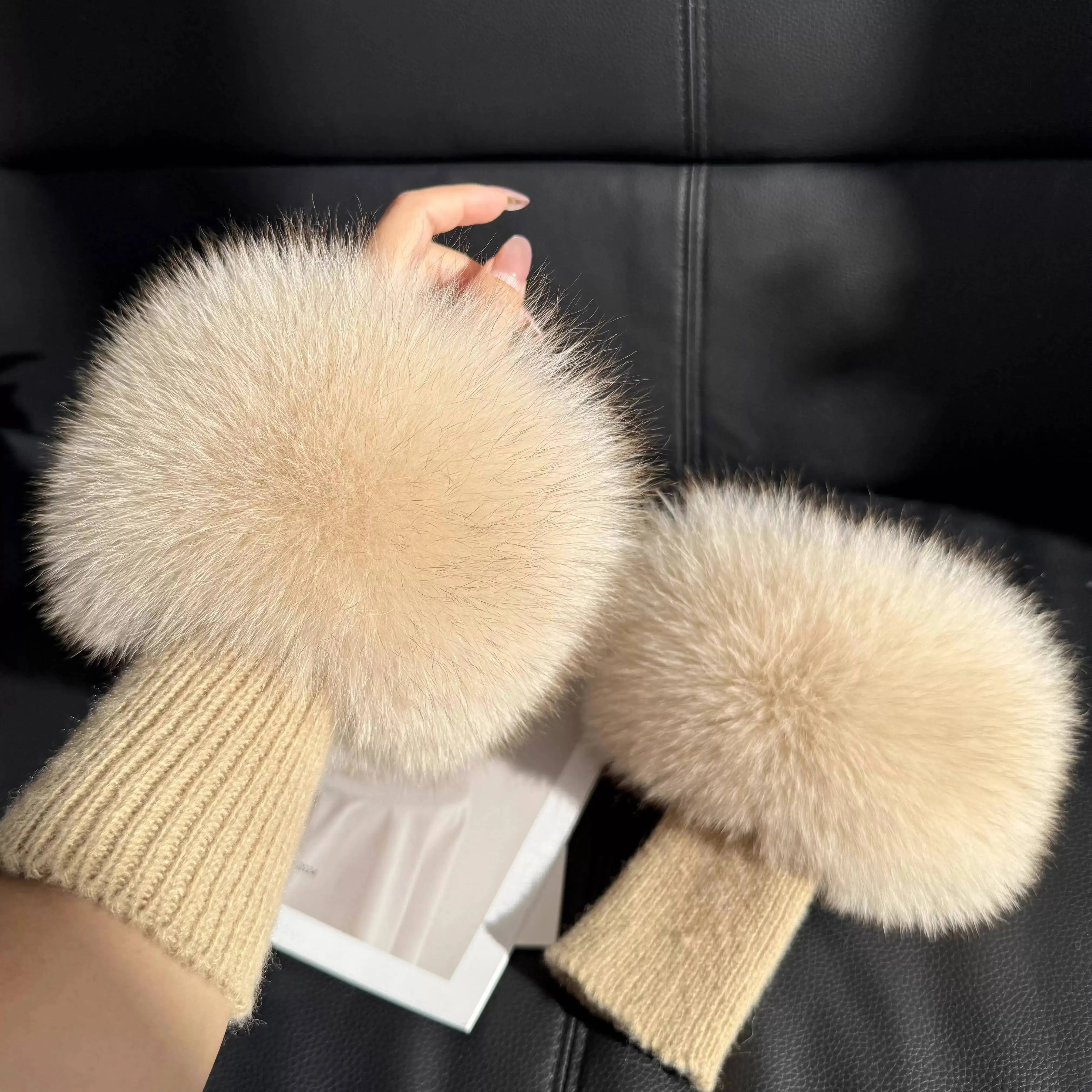 Fox Fur Cuff Arm Warmer Lady Bracelet Real Fur Wristband Sleeve Glove High Quality Fox Fur Cuffs Hot Sale Wrist Warmer