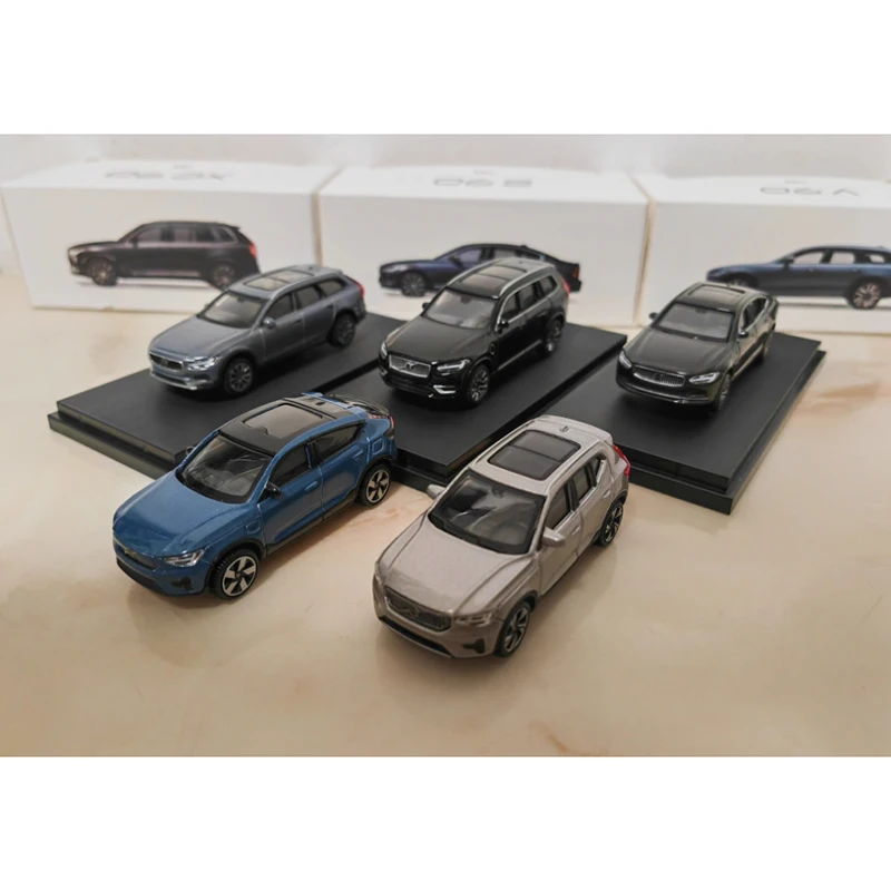 Original Diecast 1:64 Scale XC90 XC40 XC60 V90 C40 S90 Alloy Car Simulation Series Model Souvenir Collection Gift Static Display