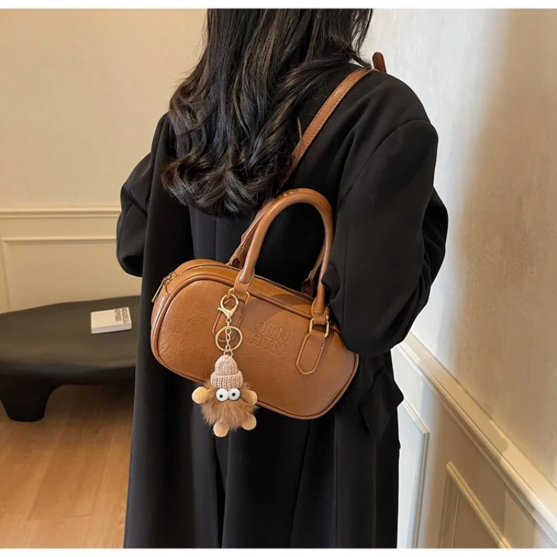 حقيبة يد نسائية أنيقة مصنوعة من جلد البوبكات المطبوع العصري اسكتلندا كاجوال جبل طارق مظهر ناعم وواسع