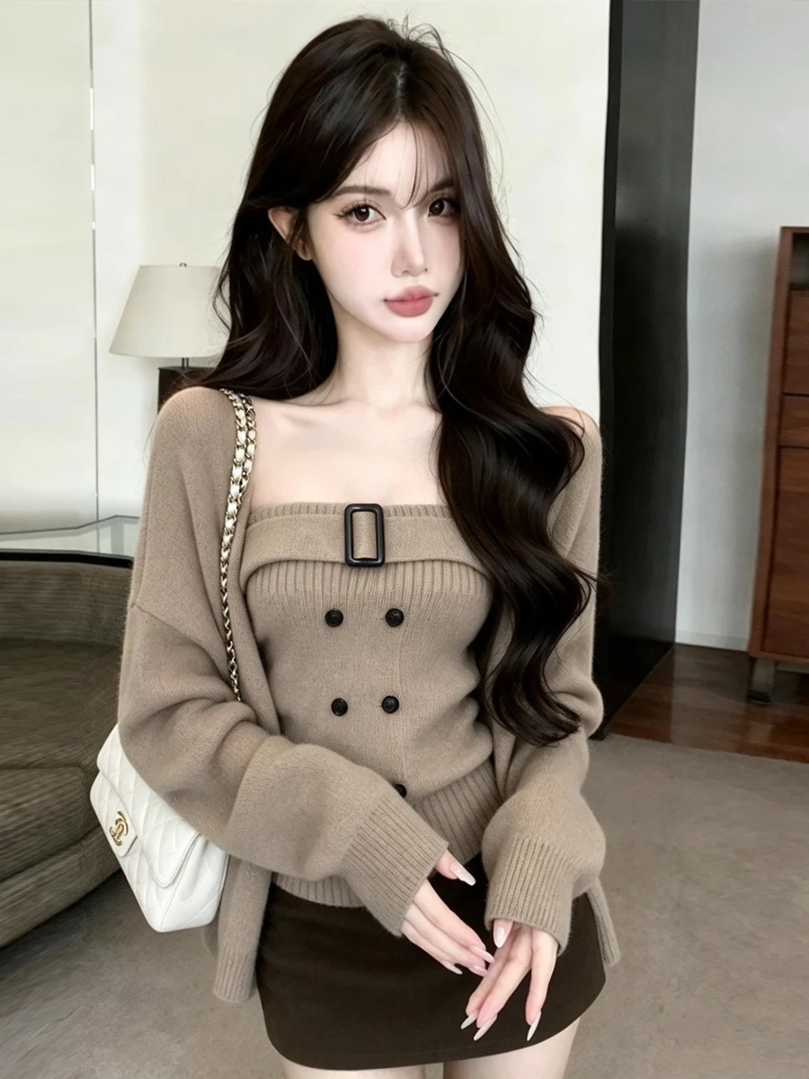 Korean Style Slimming Knitted Crop Top And Vest Two-Piece Set Double Row Button Design One-Shoulder Sweater for Women - view 3