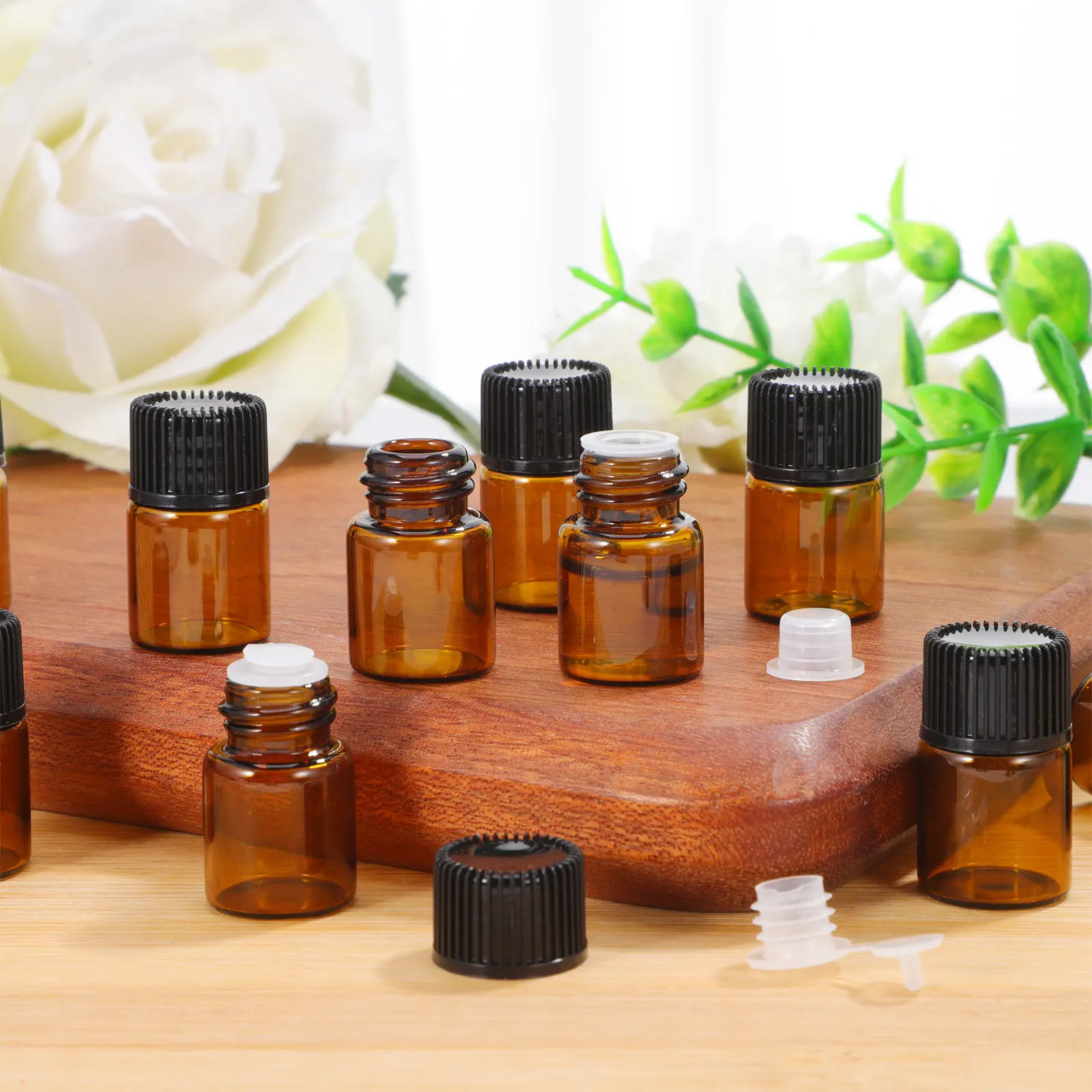 

12Pcs 2Ml Small Glass Bottles for Oil Amber Vial Bottle with Dropper Portable Container for Perfume and Liquid Storage