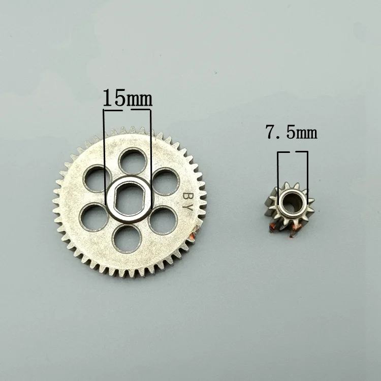 Diameter 48mm Mini gears for lawn mower chainsaw Square holes Pinion assembly