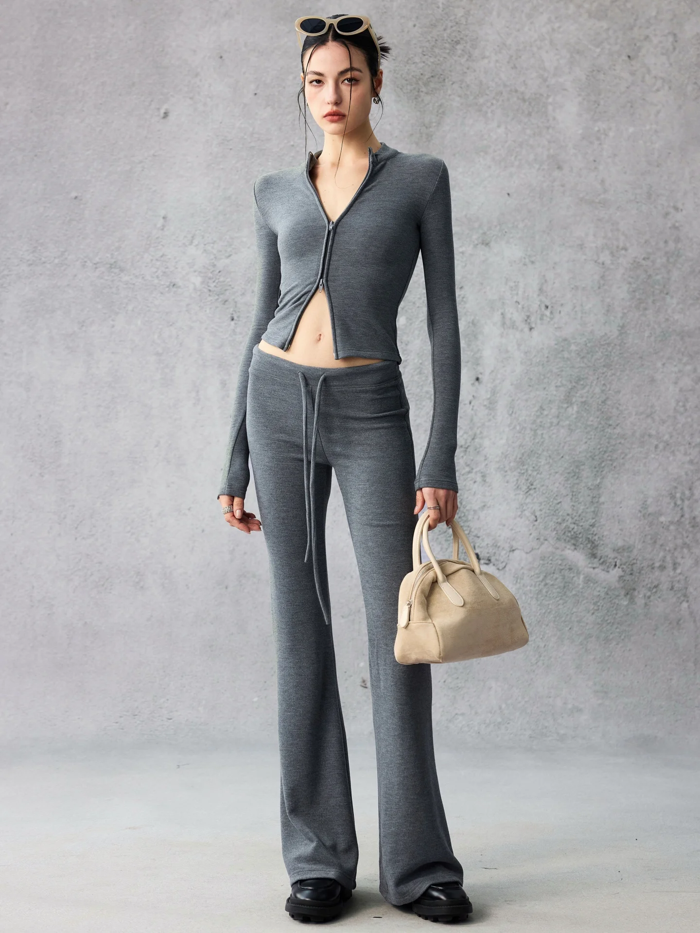 

MOSU Cloud Soft High Elasticity Sportswear Set Women's Zipper Sweatshirt Casual Flared Pants American Hot Girl Style Fashion Set