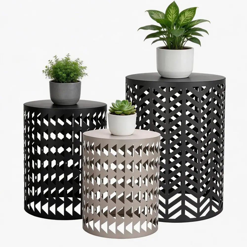 Outdoor Side Table Set o 3 | Decorative Metal End Table Stools, Stackable Patio Coee Tables or Balcony, Garden, Indoor Living Ro