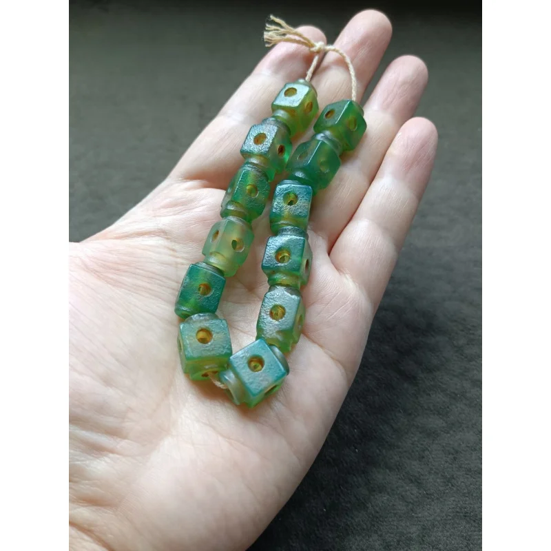 

Tibetan Backflow Old Pulp Green Agate Accessories Bracelet Beads