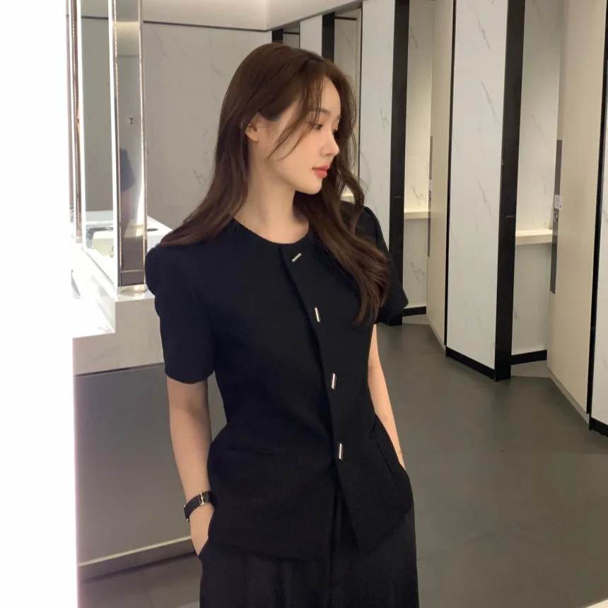 

Chic round Neck Short Sleeve Women's Jacket 2026 Summer New Style Versatile Slimming Personality Top Fashionable Outerwear