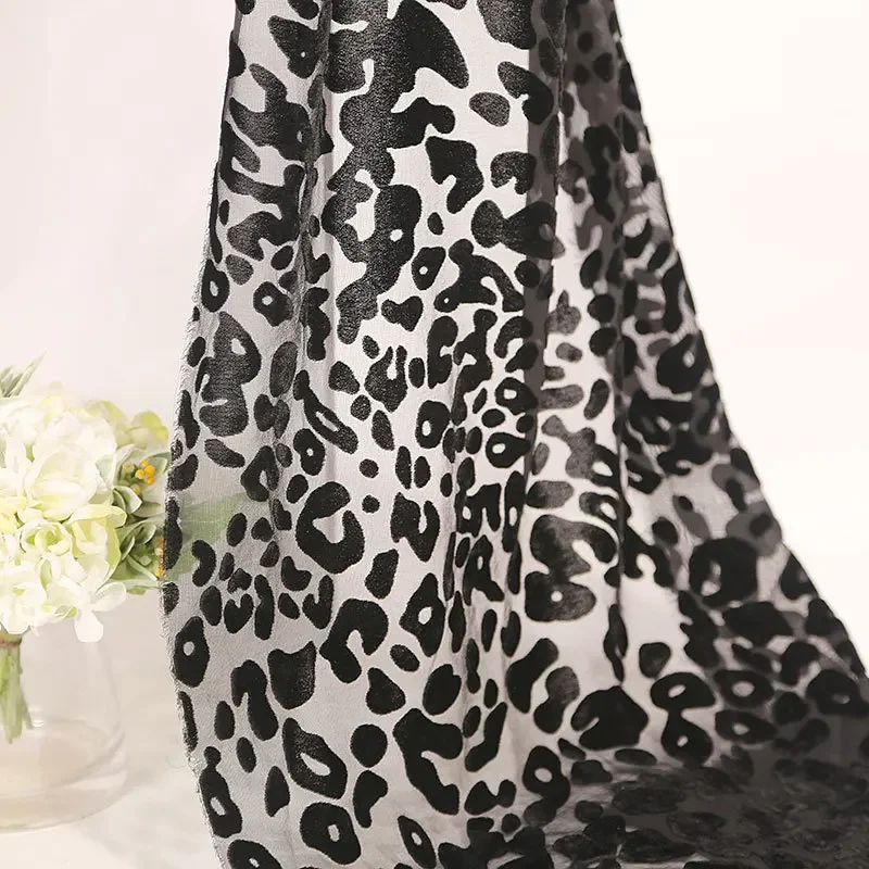 Velvet Dress Flocked Fabric Leopard 140cm Width Burn Out Qualified Shirt Wedding Decoration Material 1 Yard