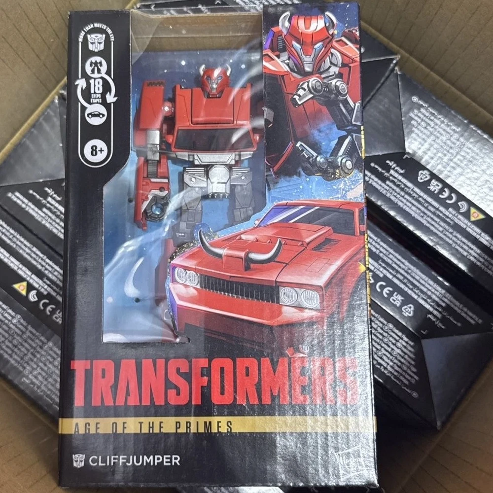 Transformation Toys Cliffjumper Age of The Primes Deluxe Class Autobot Deformation Robot Model Action Figure Boy Gift in Stock view 4