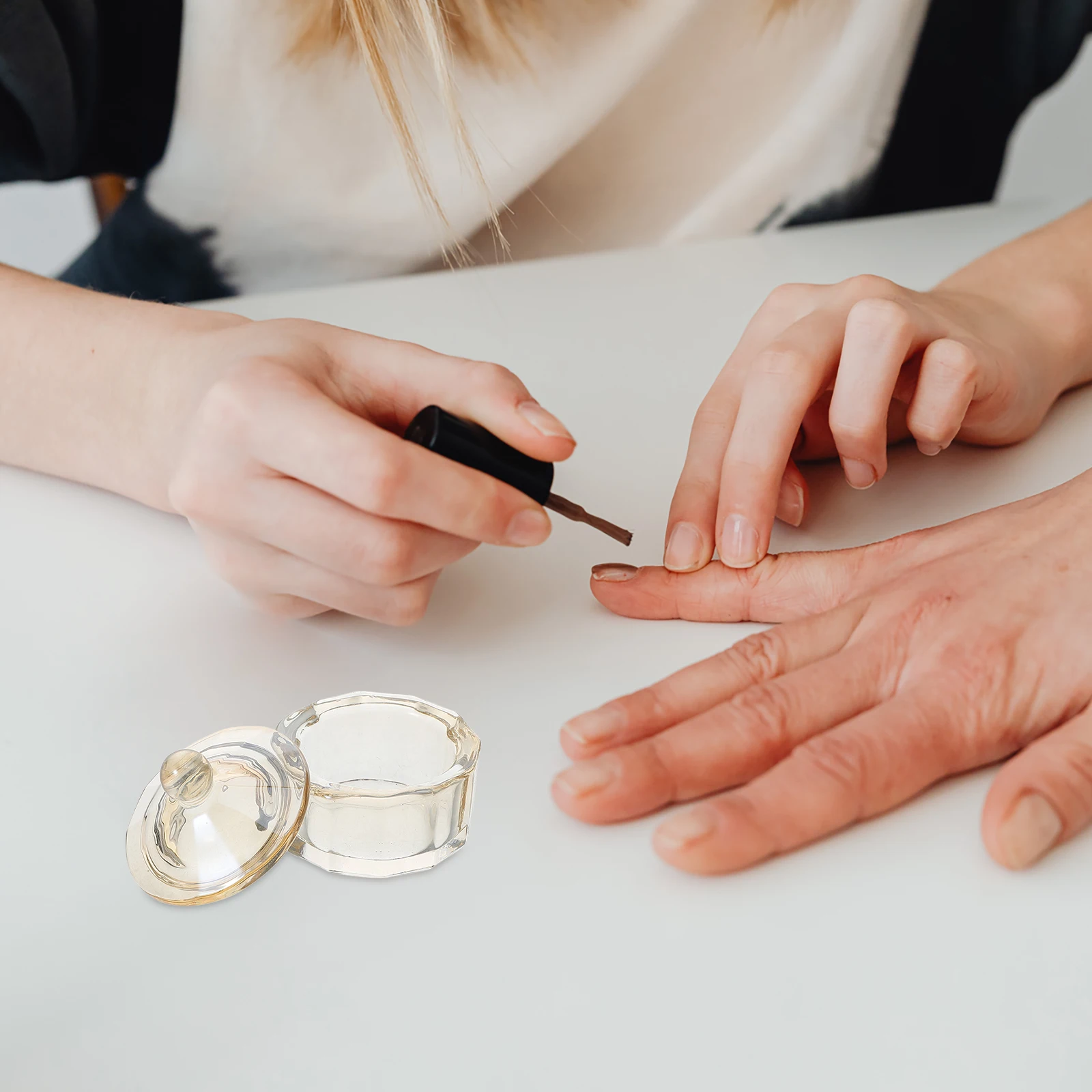 

Amber Crystal Glass Dappen Dish with Lid Nail Art Cup for Liquid Monomer Storage Manicure Nail Salon Equipment