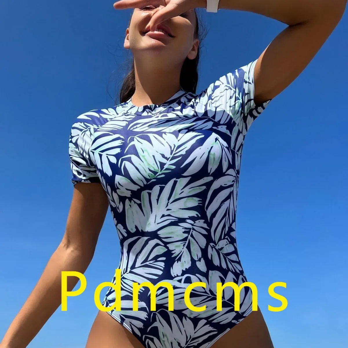 

2025 new one-piece short-sleeved printed swimsuit, surf suit, sun protection women's swimsuit, wetsuit, swimsuit