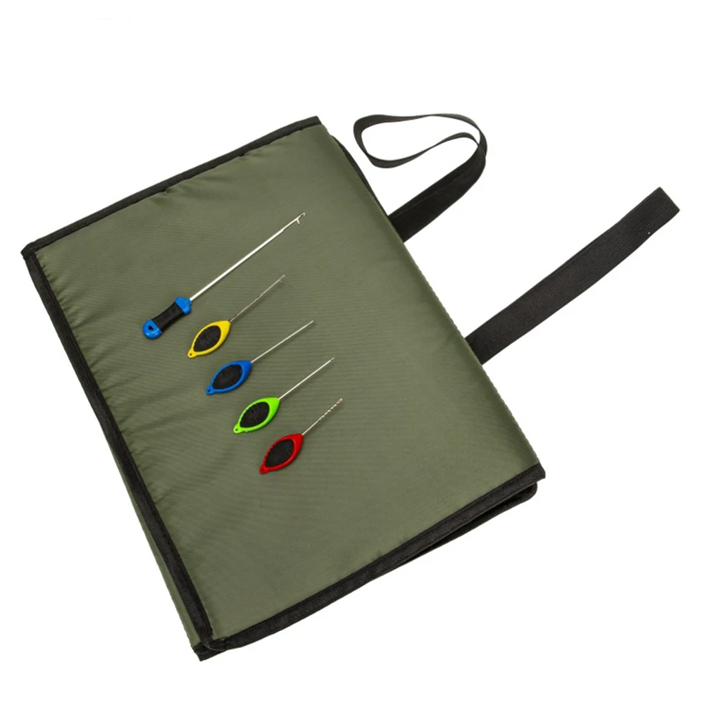 

Carp Fishing Unhooking Mat Portable 3 Fold Fishes Protect Pad Multipurpose Seat Pad With 5 Lure Needles Fishing Accessories